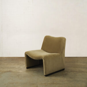 Holbox Chair, Fern Velvet, Juno Hire range