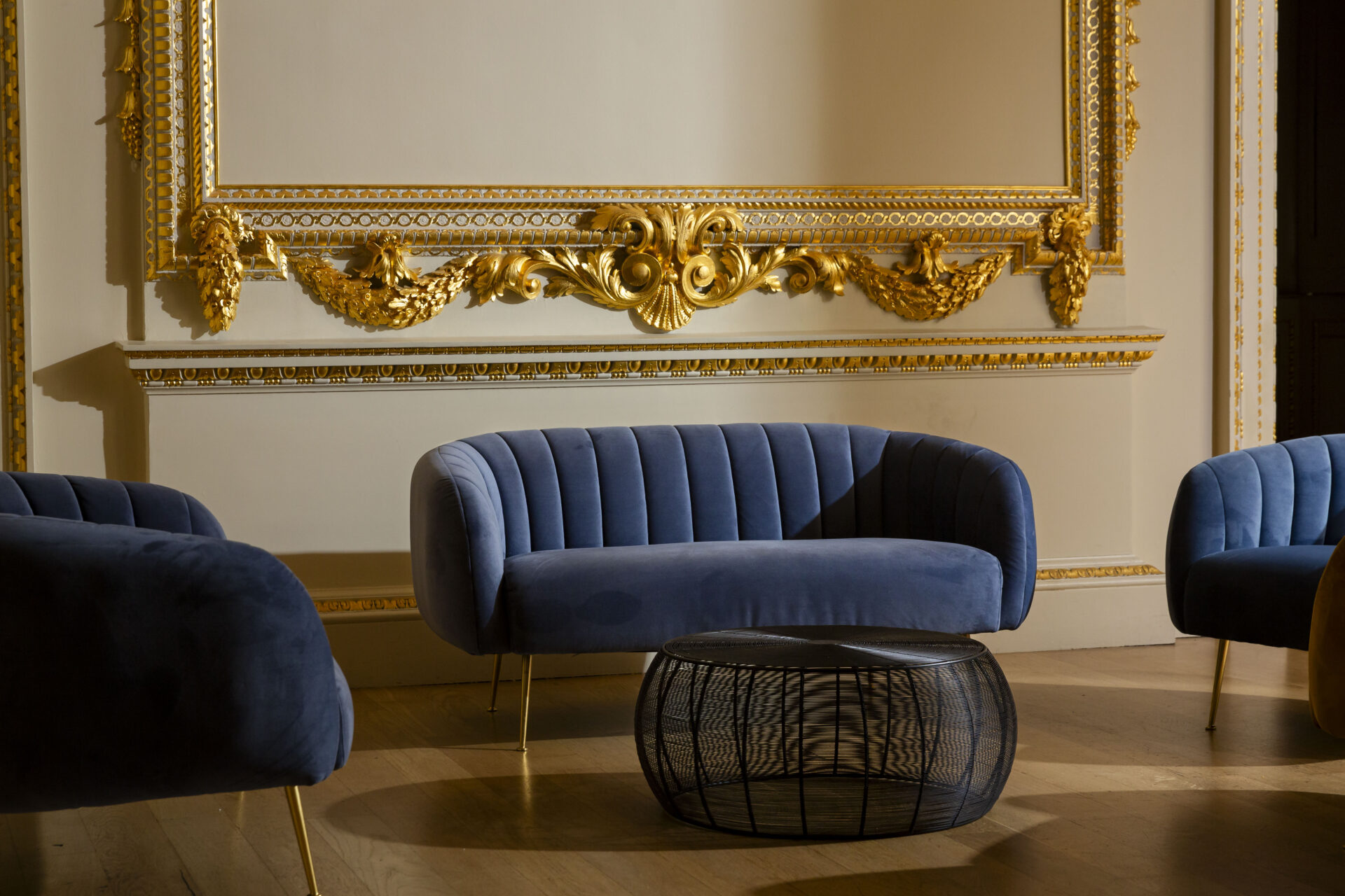 Dinky Sofa, RA
